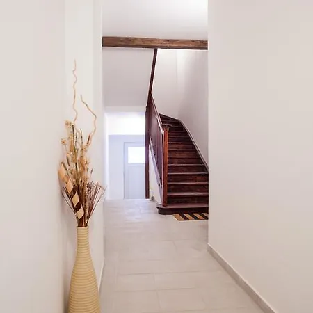 Haas Apartment